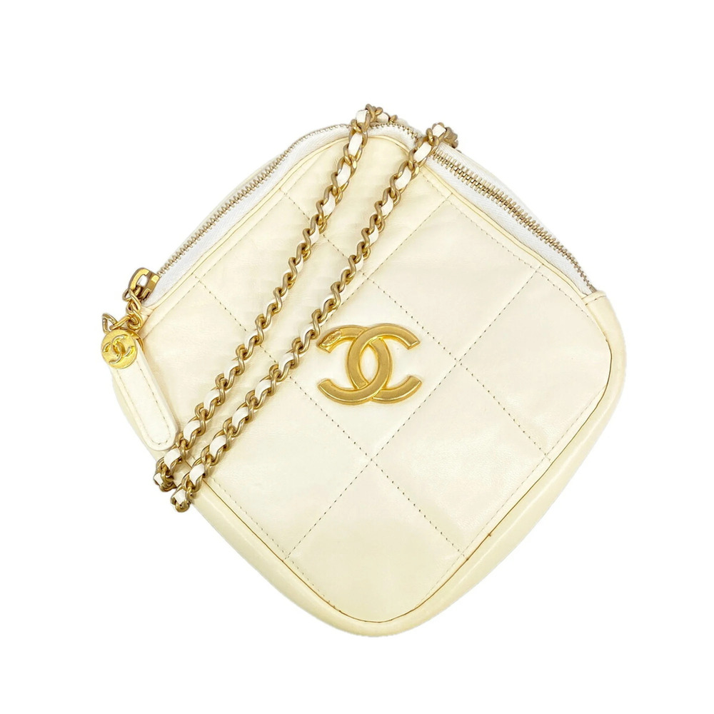 Chanel Matelassé Chain Shoulder Bag, Lambskin, White, Women's